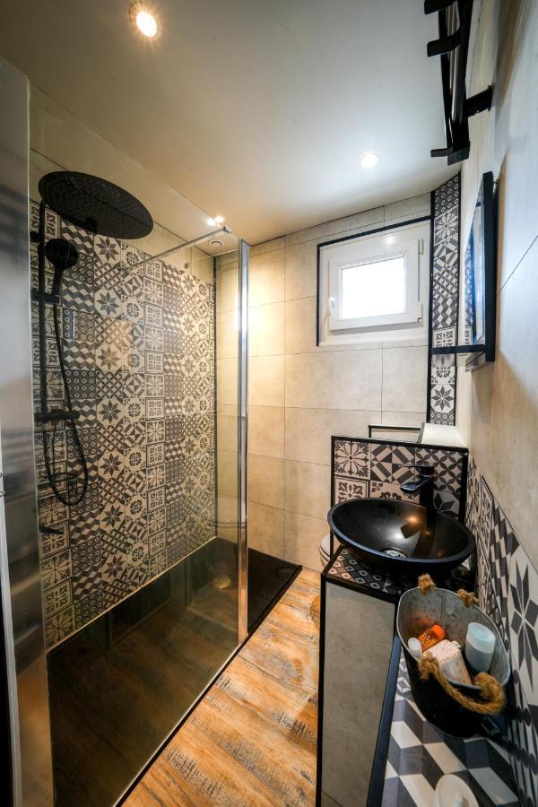 Zenithouse Villa Eterville Екстериор снимка