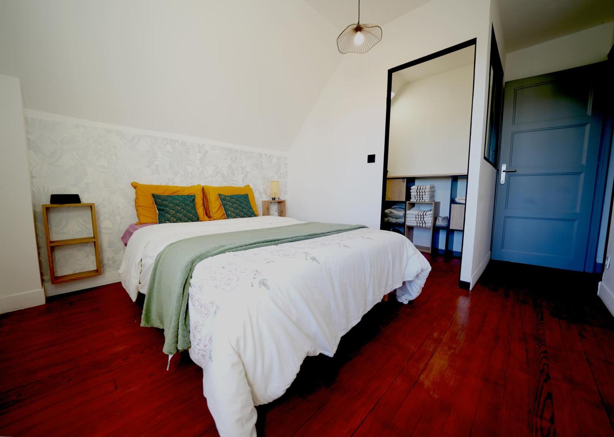 Zenithouse Villa Eterville Екстериор снимка